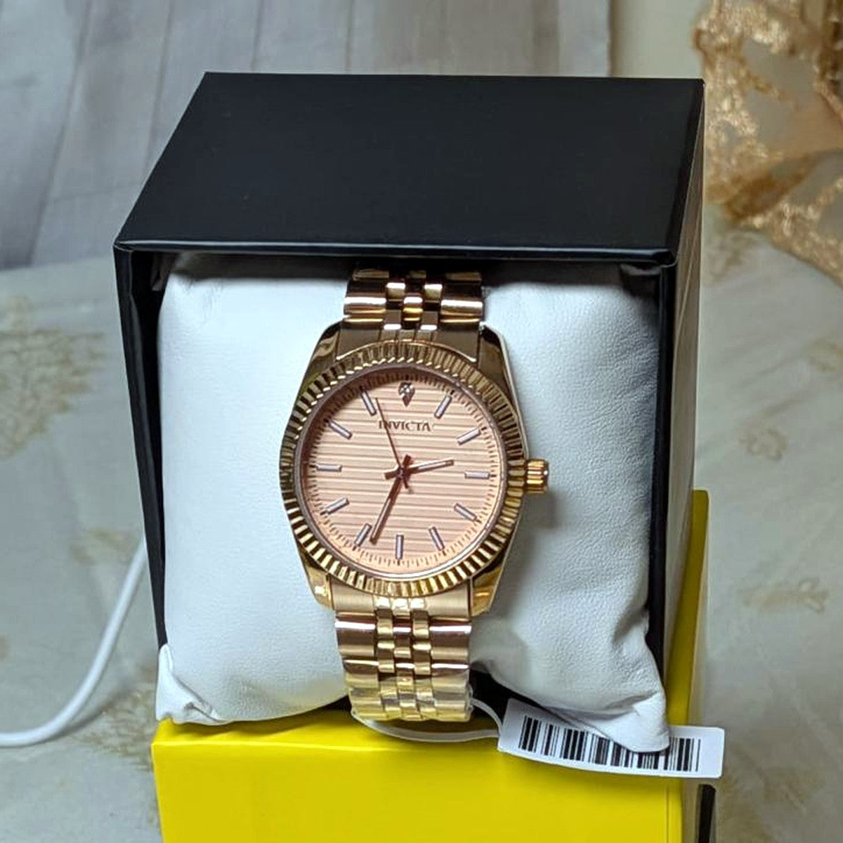 Invicta Unisex Watch – Rose Gold, Round Frame