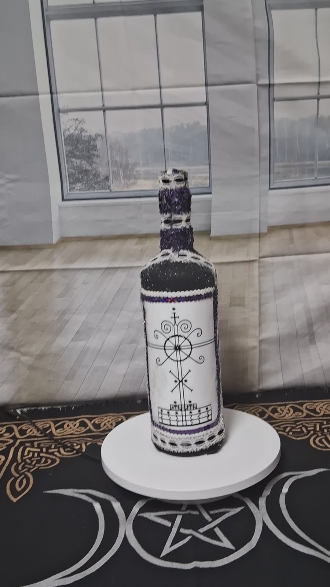 Brav Ghede Bottle