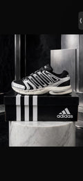 ADIDAS Adistar Control 5 - Black / Silver / White - US 7 Men*