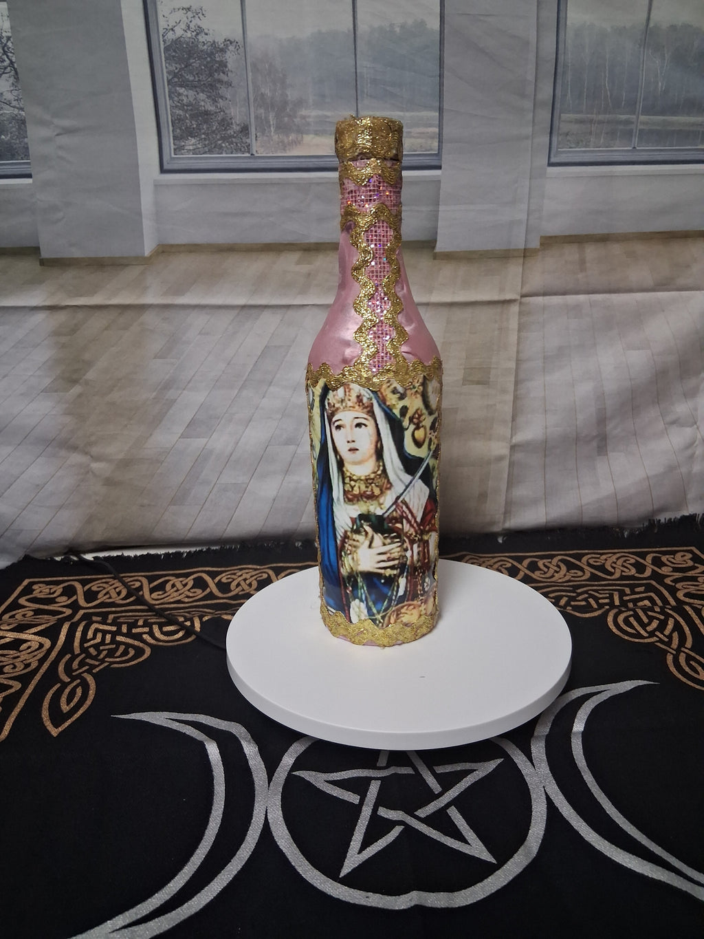 Èzili Freda Sequined Vodou Lwa Bottle